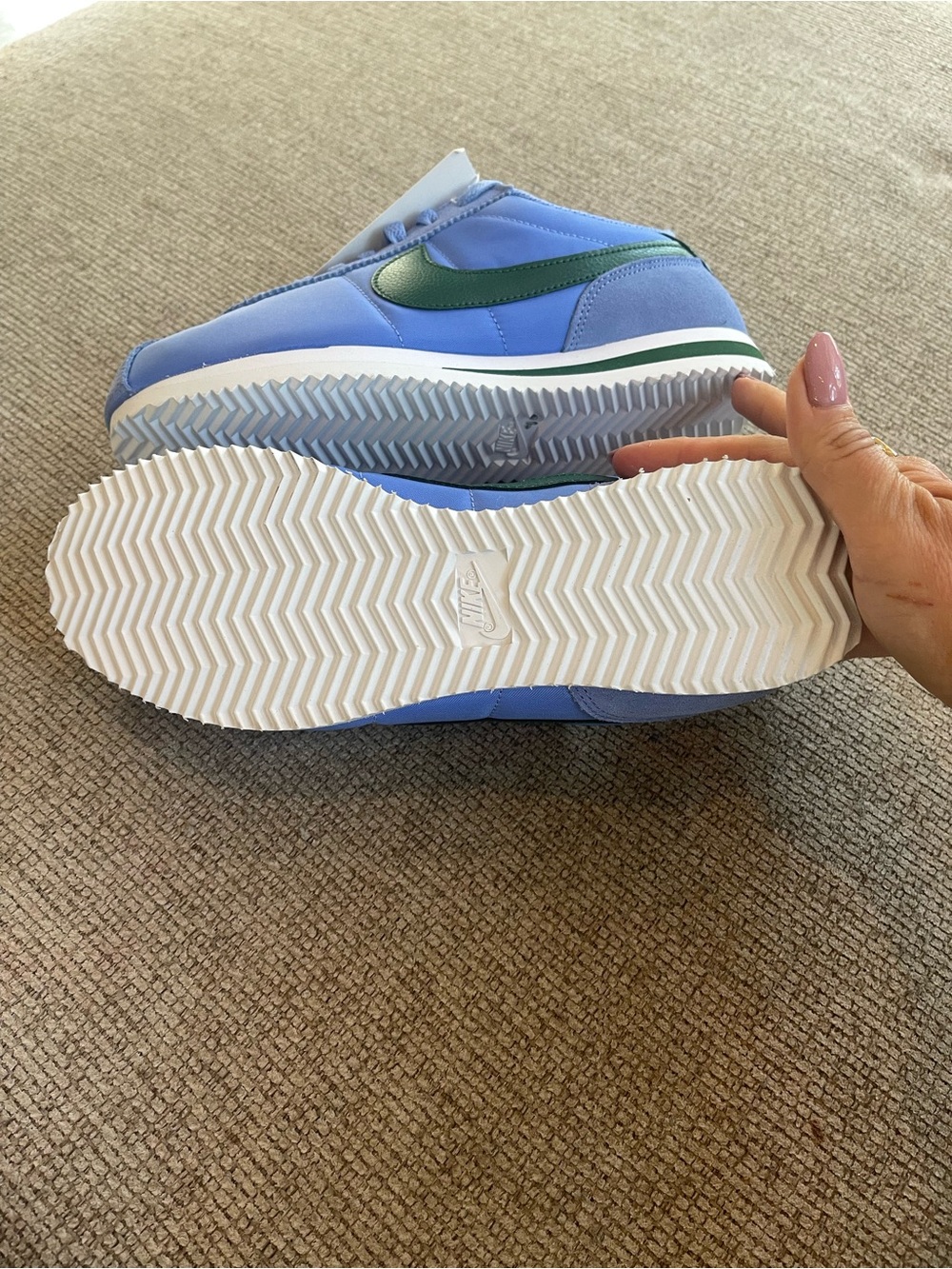 Nike Classic Cortez Sneakers in Blue with Green Swoosh - Picture 5 of 6